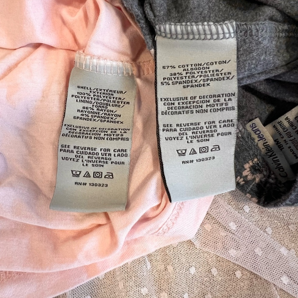 Calvin Klein Jeans Toddler Girl 18M Pink Swiss Dot Tulle Top,Floral Leggings Set - Picture 9 of 9
